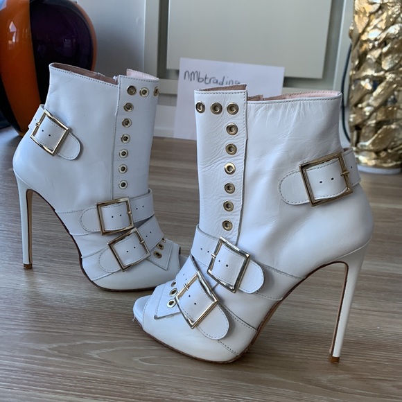 Spazio Moda white genuine leather leather straps and buckle peep toe bootie - Picture 6 of 16